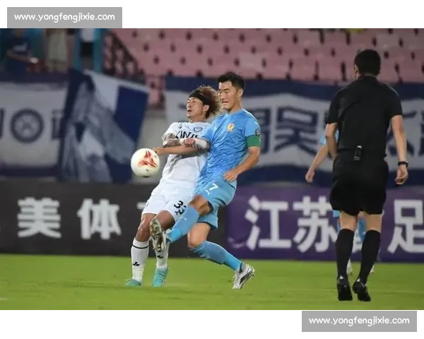 张煜东：逆转功臣感谢队友支持 雨天主场成制胜关键